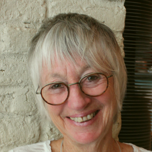 Dr Jan Pryor profile-picture photograph