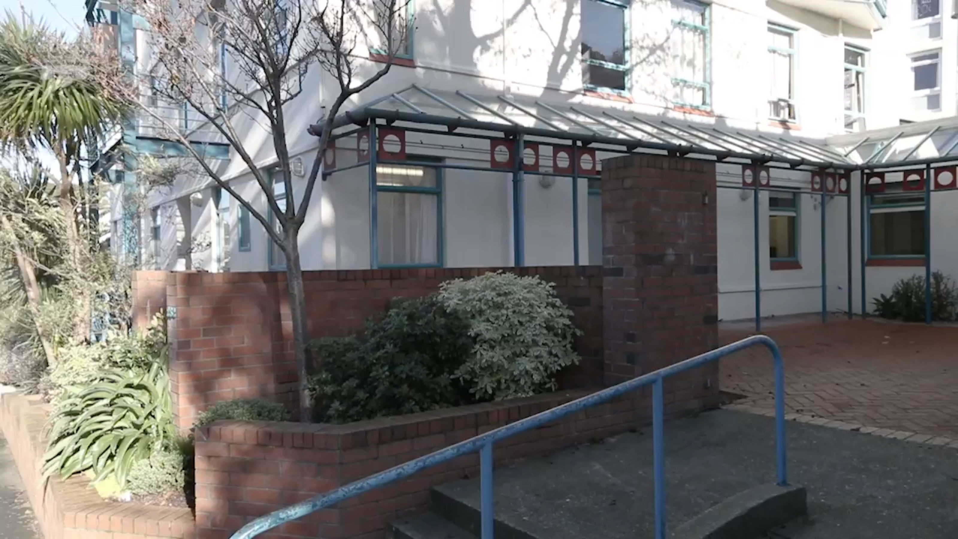 A small courtyard at Victoria House.
