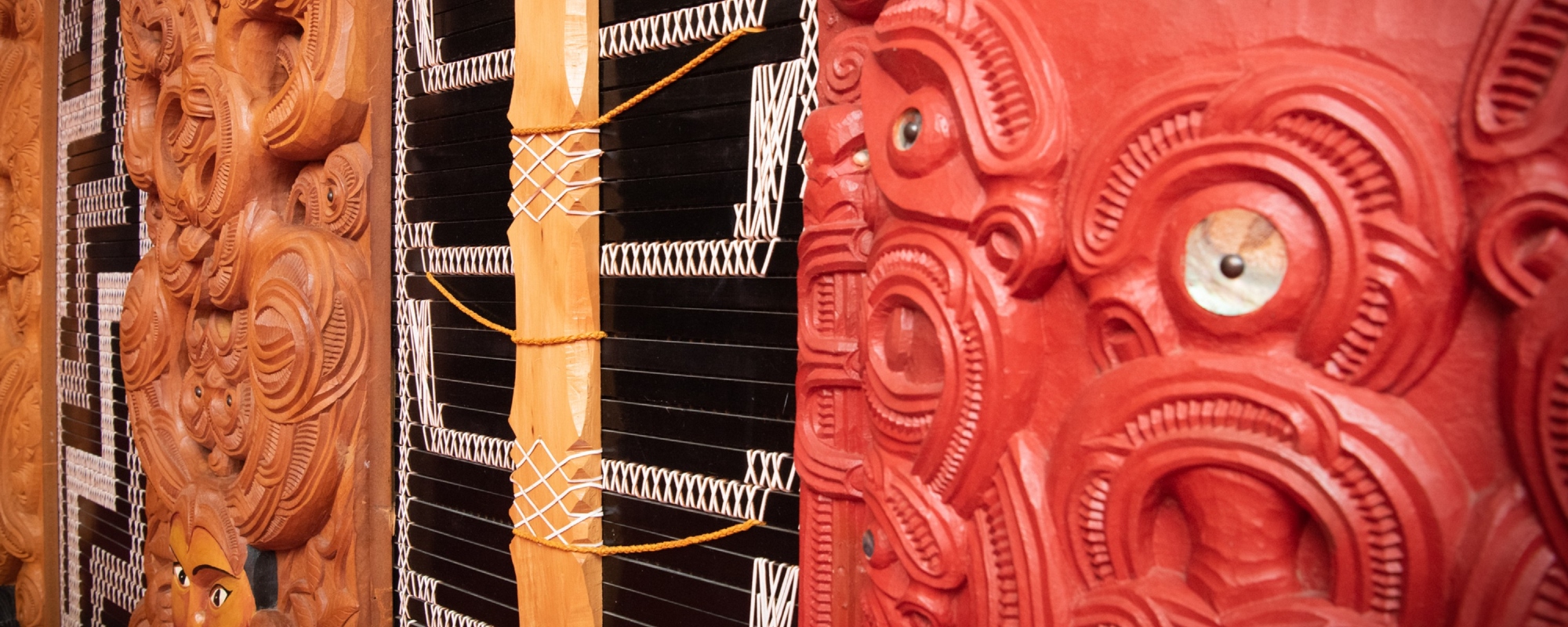Te Herenga Waka—Victoria University of Wellington's waka.