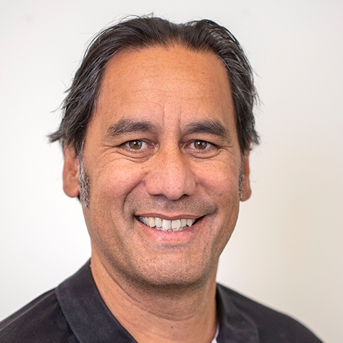 Shaun Awatere profile-picture photograph
