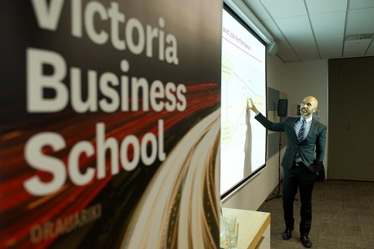 Professor Sankar Sen speaking at the BNZ Harbour Quays