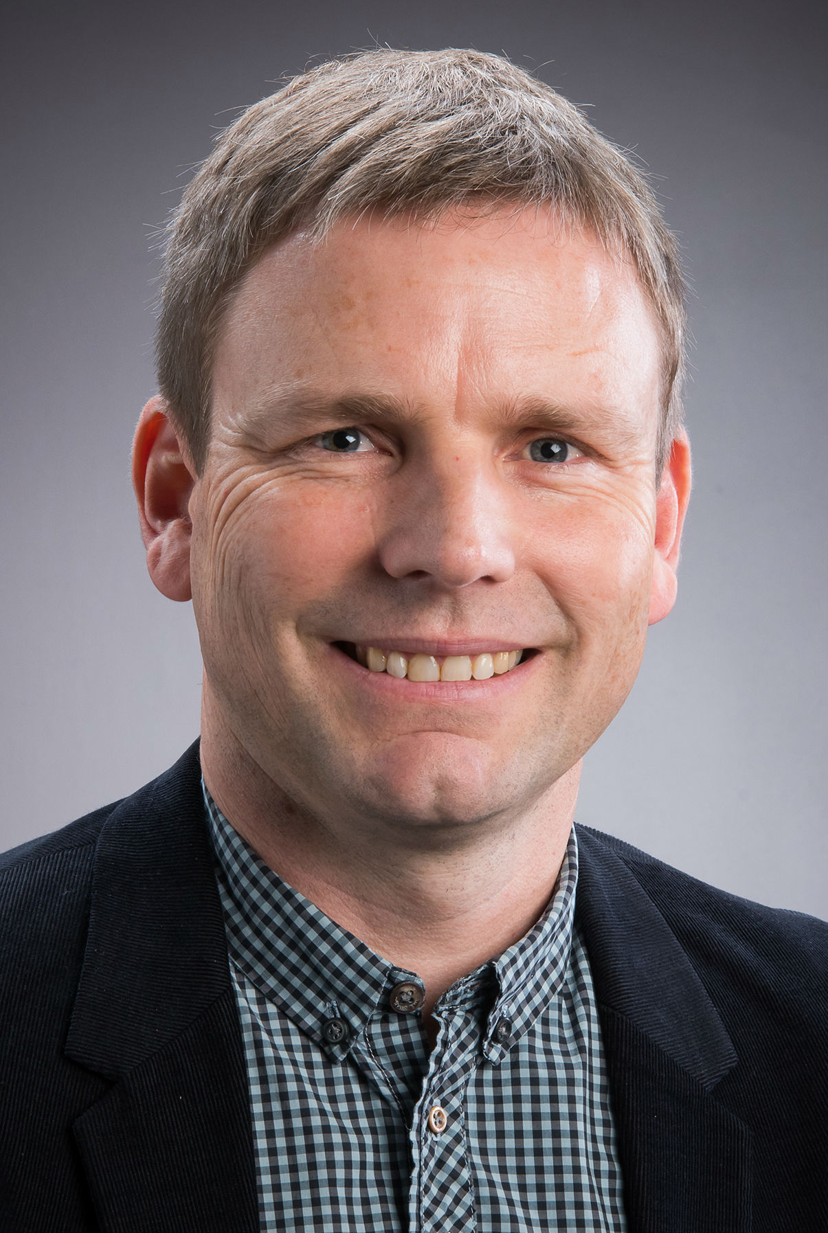 A profile image of Andrew Mackintosh 2017.