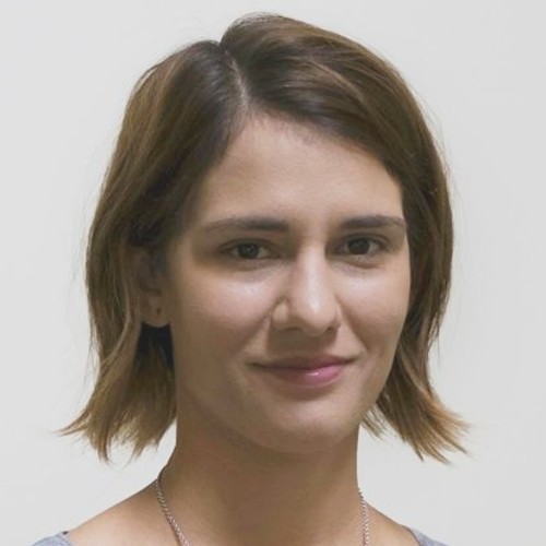 Headshot of young woman