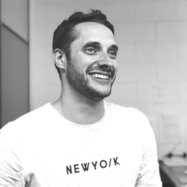 Headshot of Tim Pointer