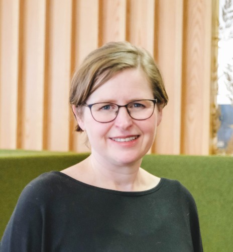 Dr Natalie Balfour profile-picture photograph