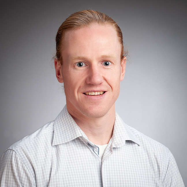 Luke Edwards profile-picture photograph