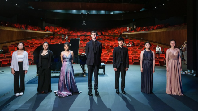 Otis (centre) and the other finalists in the competition.