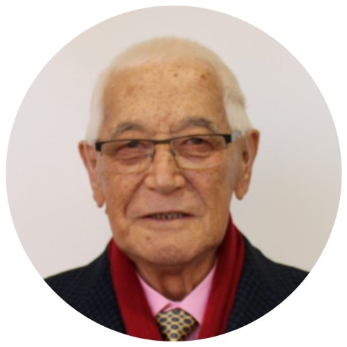 Kaumātua Wiremu Bill Profile Old man with white hair and glasses