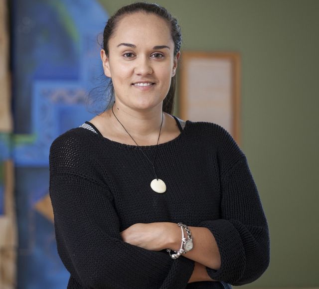 Elizabeth McLean profile-picture photograph