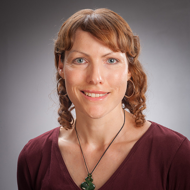 Laurel Keats profile-picture photograph