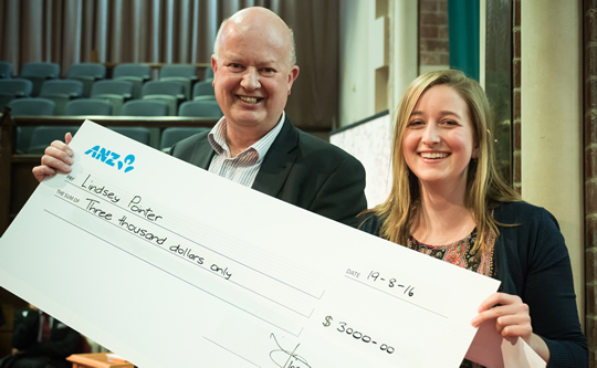 PGSA 3 minute Thesis winner Lindsay Pointer